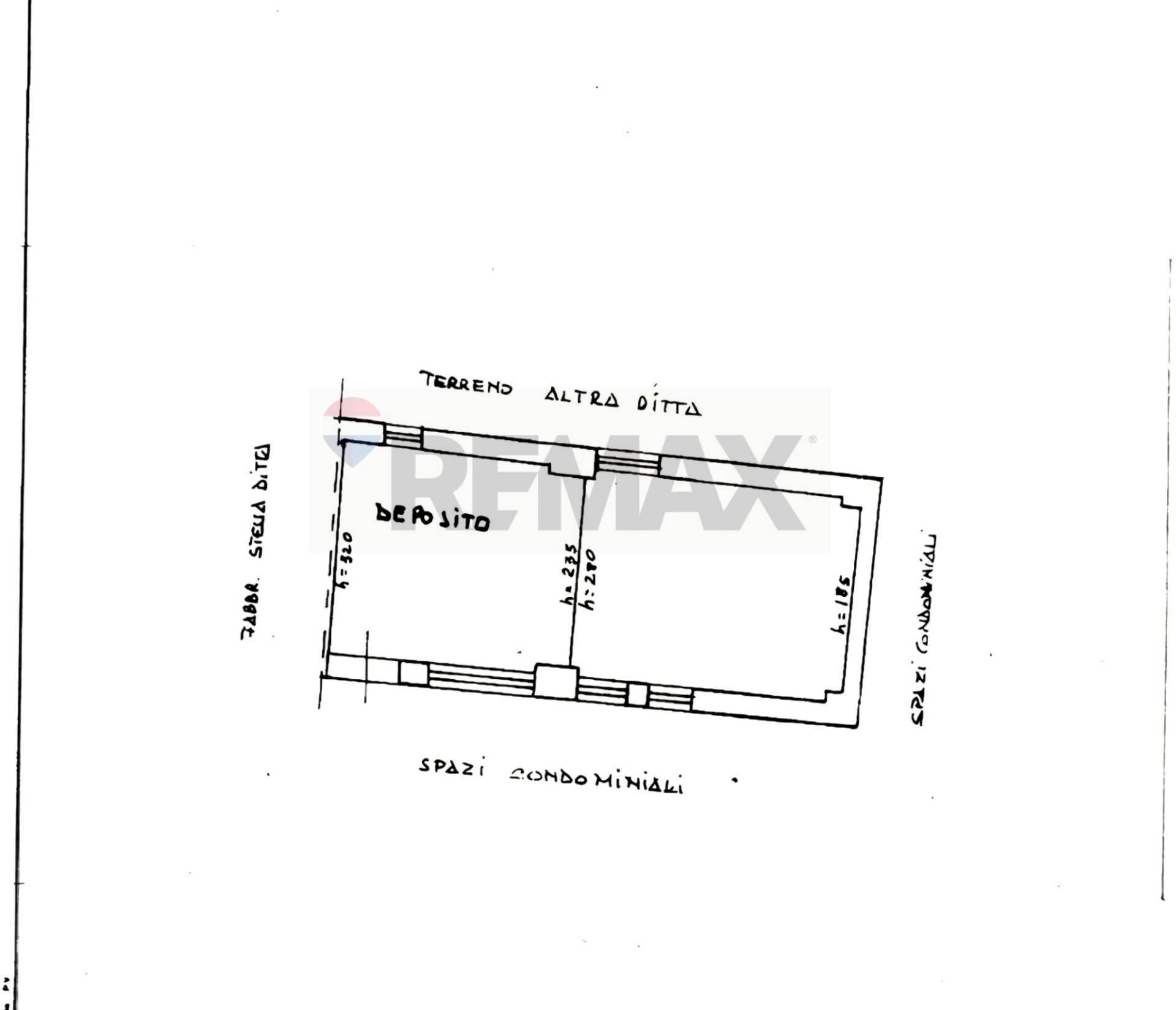 Pianta 2D - Magazzino via Montebianco
 
13, Letojanni - foto 2