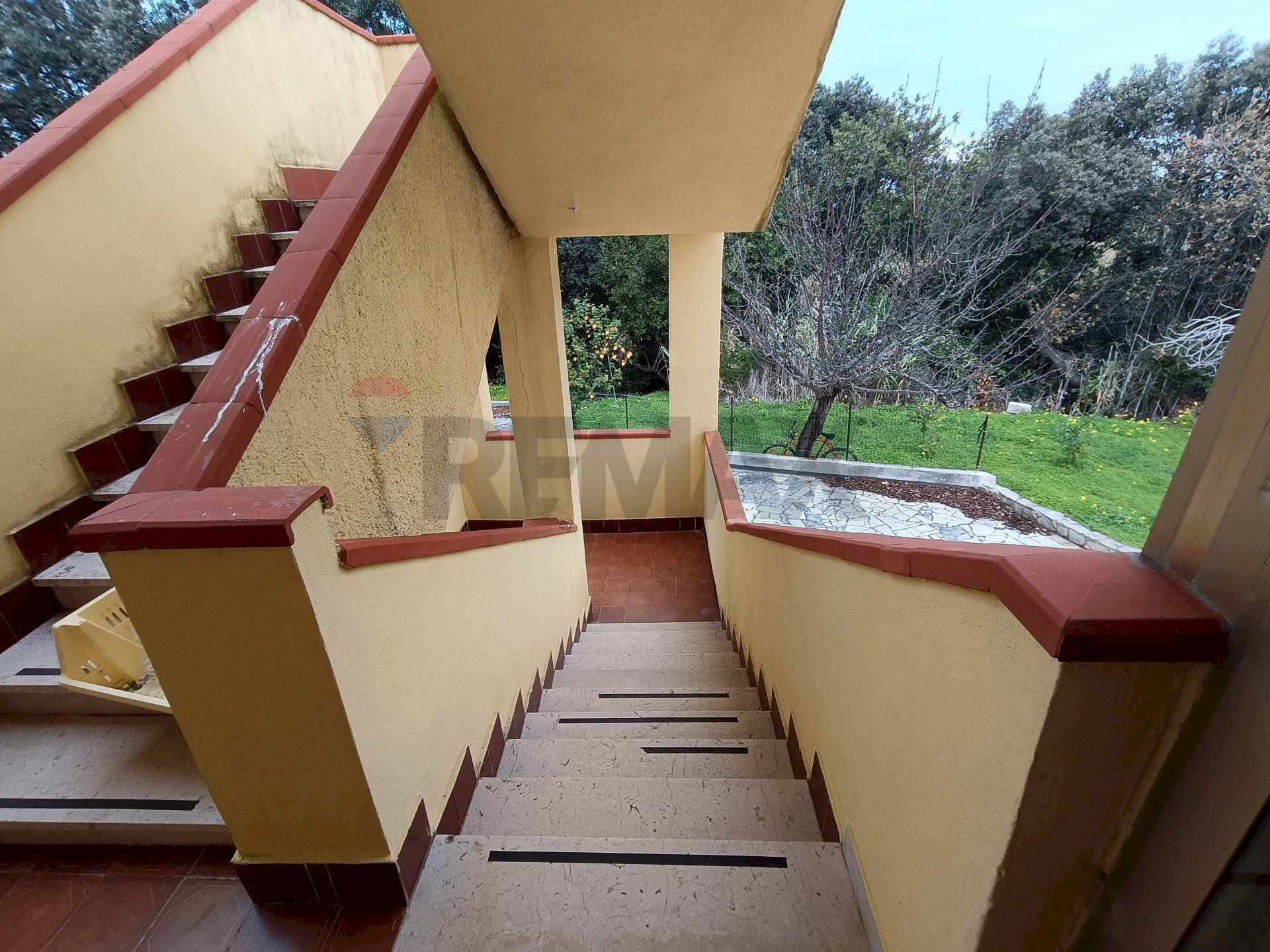 Scale - Bilocale contrada  Pantanello
 
sn, Rodi Garganico - foto 3