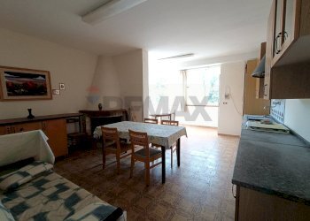 Sala da pranzo - Bilocale contrada  Pantanello
 
sn, Rodi Garganico - foto 7