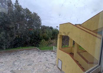 Terrazza - Bilocale contrada  Pantanello
 
sn, Rodi Garganico - foto 26