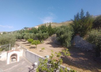 Giardino - Villa Monte Sant'Angelo - foto 32