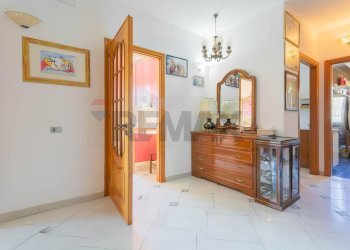 Hall / corridoio - Agriturismo Contrada Cupazzo
 
5, Monteleone di Puglia - foto 50