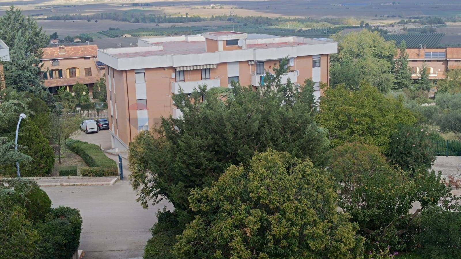Edificio all\'aperto - Apartment Via degli Ulivi
 
4, Castelluccio dei Sauri - photo 1