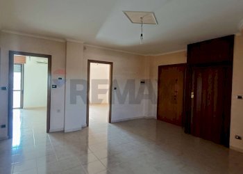 Stanza vuota - Appartamento Via degli Ulivi
 
4, Castelluccio dei Sauri - foto 5