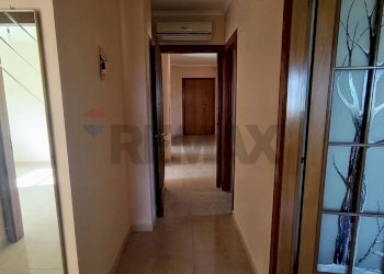 Hall / corridoio - Appartamento Via degli Ulivi
 
4, Castelluccio dei Sauri - foto 8