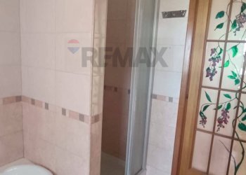 Bagno - Appartamento Via degli Ulivi
 
4, Castelluccio dei Sauri - foto 13