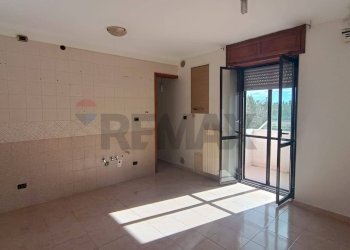 Stanza vuota - Appartamento Via degli Ulivi
 
4, Castelluccio dei Sauri - foto 20