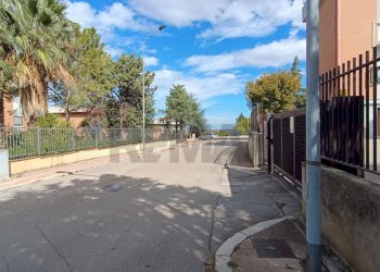 Edificio all\'aperto - Appartamento Via degli Ulivi
 
4, Castelluccio dei Sauri - foto 31