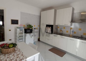 Cucina - Trilocale Via degli Ulivi
 
3, Castelluccio dei Sauri - foto 3