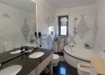 Bagno - Trilocale Via degli Ulivi
 
3, Castelluccio dei Sauri - foto 11