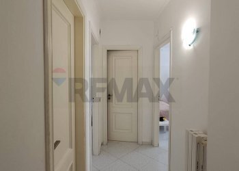 Hall / corridoio - Trilocale Via degli Ulivi
 
3, Castelluccio dei Sauri - foto 15