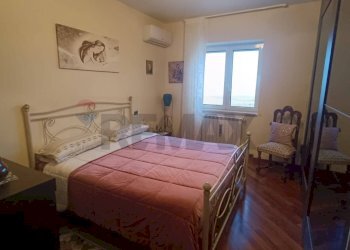 Camera / camera da letto - Four-room apartment Parco delle More
 
13/B, Castelluccio dei Sauri - photo 23