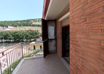 Balcone - Trilocale Via Eduardo De Filippo
 
snc, San Marco in Lamis - foto 3