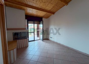 Stanza vuota - Trilocale Via Eduardo De Filippo
 
snc, San Marco in Lamis - foto 4