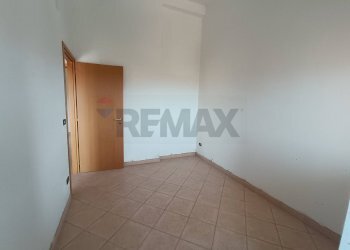 Stanza vuota - Trilocale Via Eduardo De Filippo
 
snc, San Marco in Lamis - foto 18