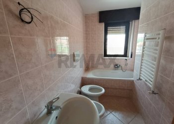 Bagno - Trilocale Via Eduardo De Filippo
 
snc, San Marco in Lamis - foto 21