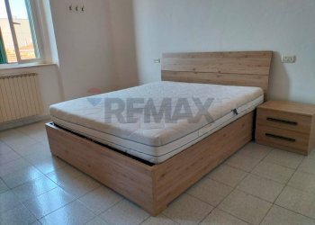 Camera / camera da letto - Four-room apartment Piombino - photo 12