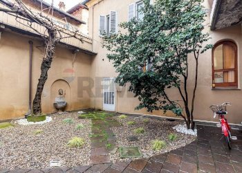 Casa all\'aperto - Bilocale Via filippo cossa
 
12, Pavia - foto 4