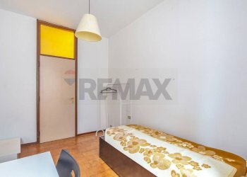 Camera / camera da letto - Bilocale Via filippo cossa
 
12, Pavia - foto 9