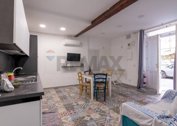 Sala da pranzo - Bilocale Via Dogana
 
6, Siracusa - foto 2