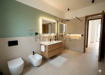 Bagno - Trilocale via della pentapoli
 
102, Priolo Gargallo - foto 16