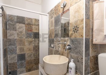Bagno - Bilocale VIA DOGANA
 
4, Siracusa - foto 9