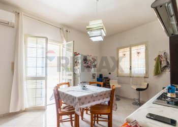 Sala da pranzo - Casa semi indipendente via volpicelli
 
31, Siracusa - foto 24