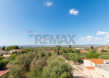 Vista delle montagne - Casa semi indipendente via volpicelli
 
31, Siracusa - foto 26