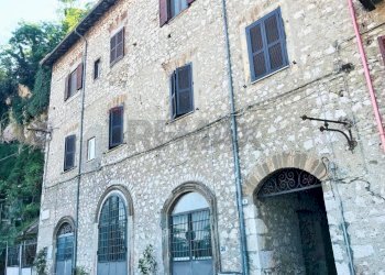 Edificio all\'aperto - Casa semi indipendente VIA  PADRE GIROLAMO MONTEFORTINO
 
9, Artena - foto 15