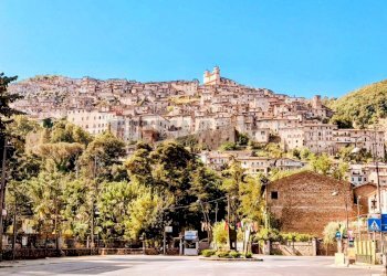 Edificio all\'aperto - Casa semi indipendente VIA  PADRE GIROLAMO MONTEFORTINO
 
9, Artena - foto 16