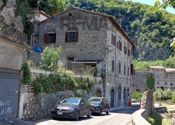 Casa all\'aperto - Semi-detached house VIA  PADRE GIROLAMO MONTEFORTINO
 
9, Artena - photo 40