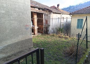 Casa all\'aperto - Casa indipendente Località Panelli
 
28, Mallare - foto 8