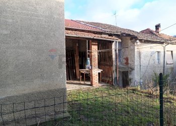 Casa all\'aperto - Casa indipendente Località Panelli
 
28, Mallare - foto 9