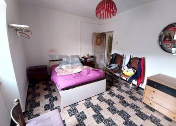 Camera / camera da letto - Casa indipendente Località Panelli
 
28, Mallare - foto 28