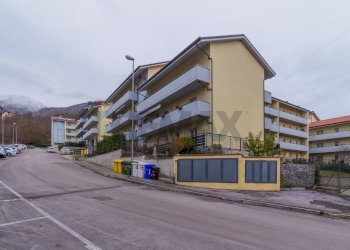 Edificio all\'aperto - Trilocale via aia chiavella
 
snc, L'Aquila - foto 2