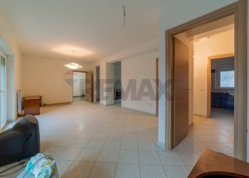 Soggiorno - Trilocale via aia chiavella
 
snc, L'Aquila - foto 11