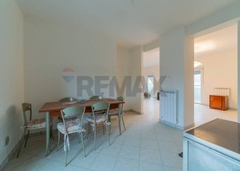 Sala da pranzo - Trilocale via aia chiavella
 
snc, L'Aquila - foto 15