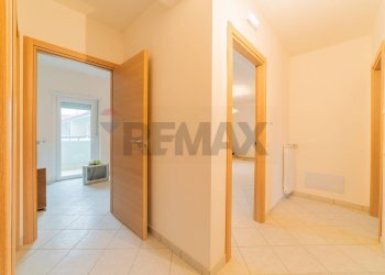 Hall / corridoio - Trilocale via aia chiavella
 
snc, L'Aquila - foto 26