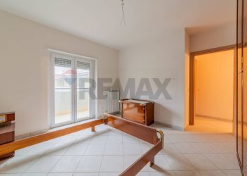 Camera / camera da letto - Trilocale via aia chiavella
 
snc, L'Aquila - foto 29