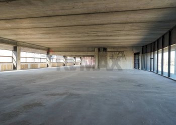 Parcheggio - Locale Commerciale via San Marco, Boltiere - foto 3