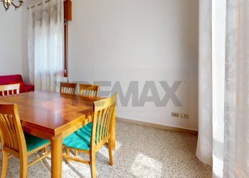 Sala da pranzo - Quadrilocale Via Giuseppe Roi
 
11, Montegalda - foto 3