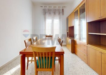 Sala da pranzo - Quadrilocale Via Giuseppe Roi
 
11, Montegalda - foto 4