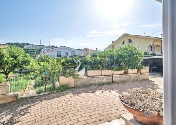 Giardino - Appartamento Contrada Pretaro
 
21, Francavilla al Mare - foto 38