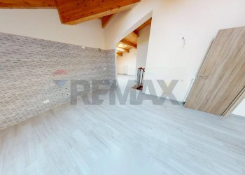 Stanza vuota - Appartamento Via Malvezzi
 
4, Terre del Reno - foto 7