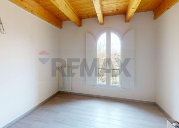 Stanza vuota - Appartamento Via Malvezzi
 
4, Terre del Reno - foto 16