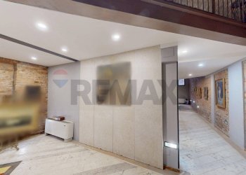 Hall / corridoio - Locale Commerciale Via Ragno
 
12, Ferrara - foto 5