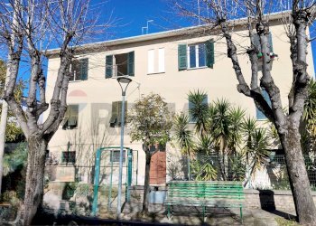 Casa all\'aperto - Trilocale Viale Mazzini
 
3, Montemarciano - foto 1