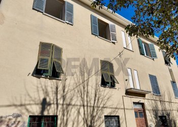 Edificio all\'aperto - Trilocale Viale Mazzini
 
3, Montemarciano - foto 35