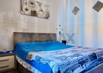 Camera / camera da letto - Bilocale Viale Cristoforo Colombo
 
18, Ancona - foto 30