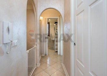 Hall / corridoio - Casa semi indipendente Via Ulderico De Cesaris
 
34, Fiumicino - foto 14